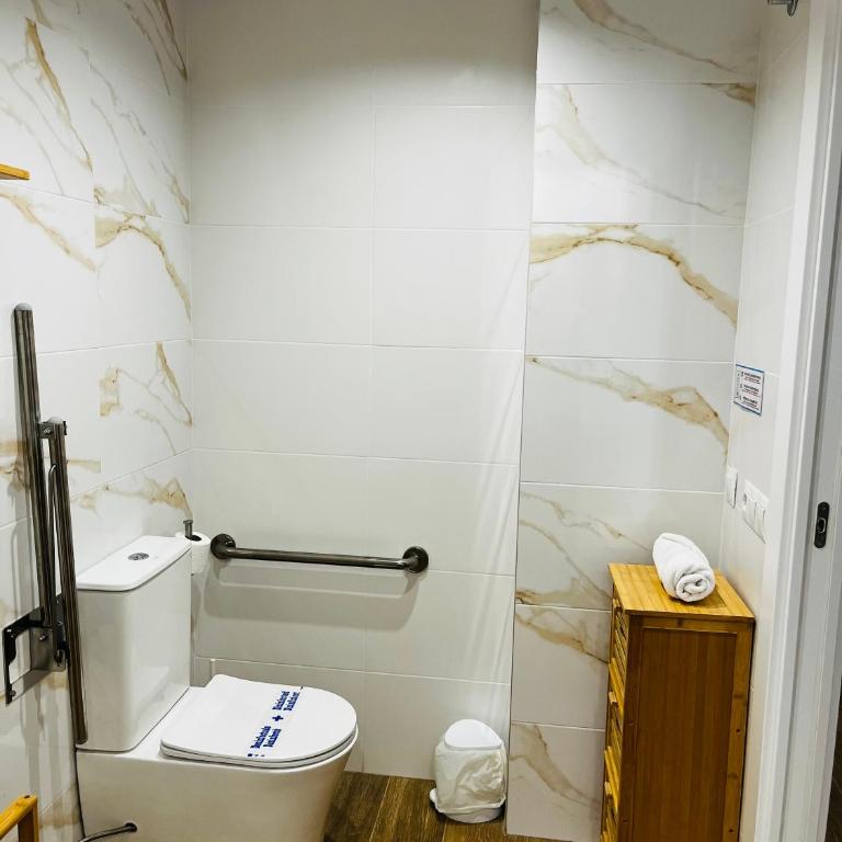 Travel Habitat Mediterranean Suites - Family Studio - 21