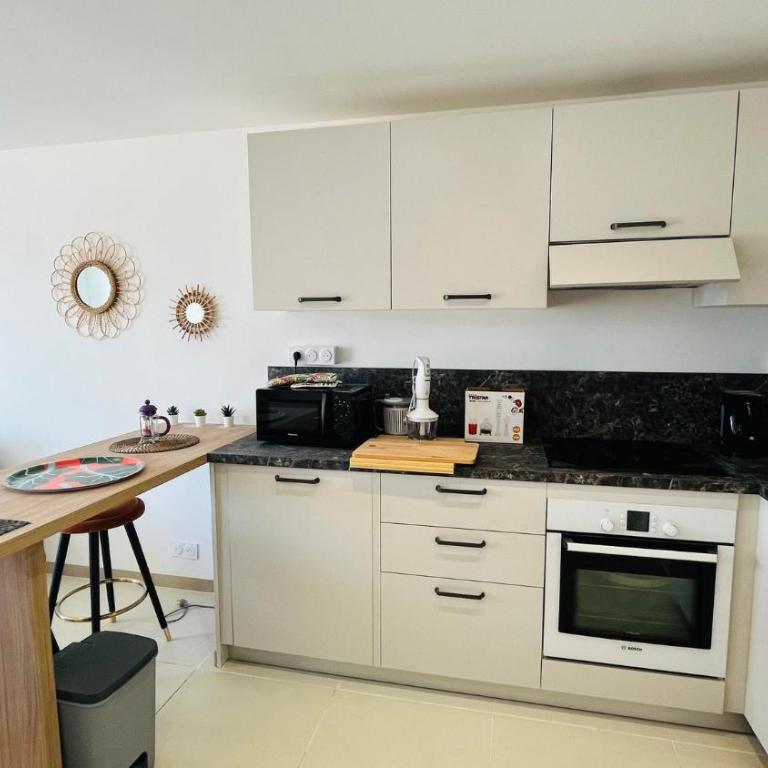 Appartement T2 Danielli CALVI - Appartement 1 Chambre - 9
