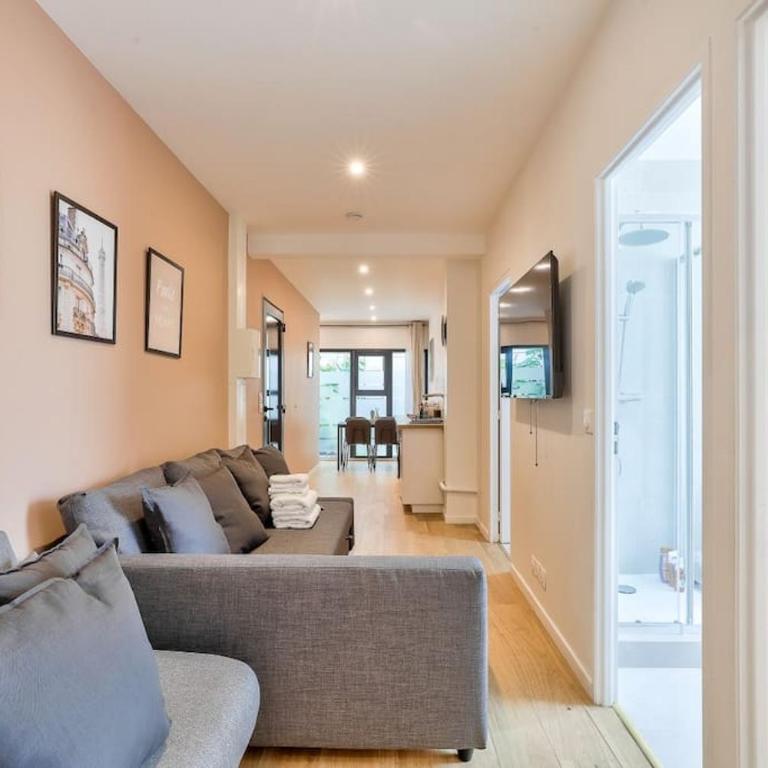 Charme Parisien 6 Personnes, 2 chambres, 19ème - Appartement 2 Chambres - 1