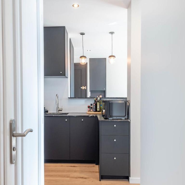 LE BEAU MARCY - Contemporary city centre flat - Apartment - 16
