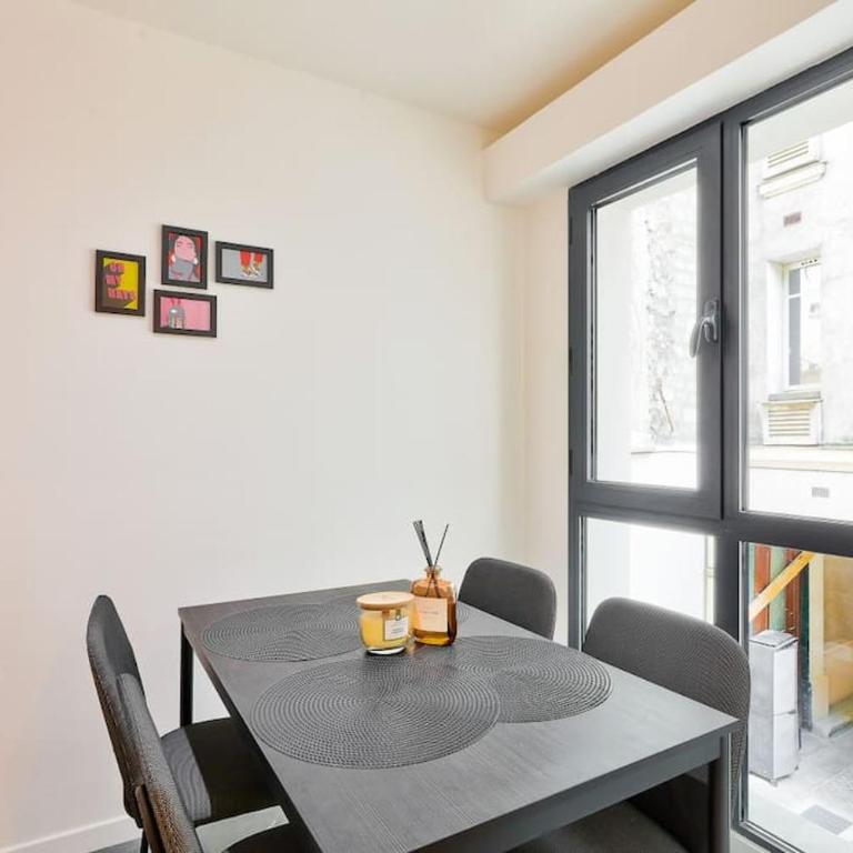 Charme Parisien 4 Personnes, 1 chambre, 19ème - Appartement 1 Chambre - 11