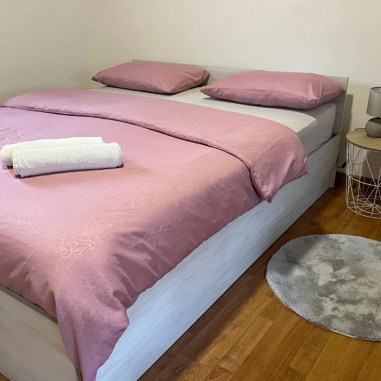 Apartment Helena Airport - One-Bedroom Apartment - 6