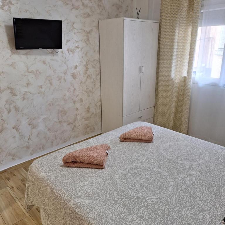 Sweet dreams - Double Room with Shared Bathroom - 14