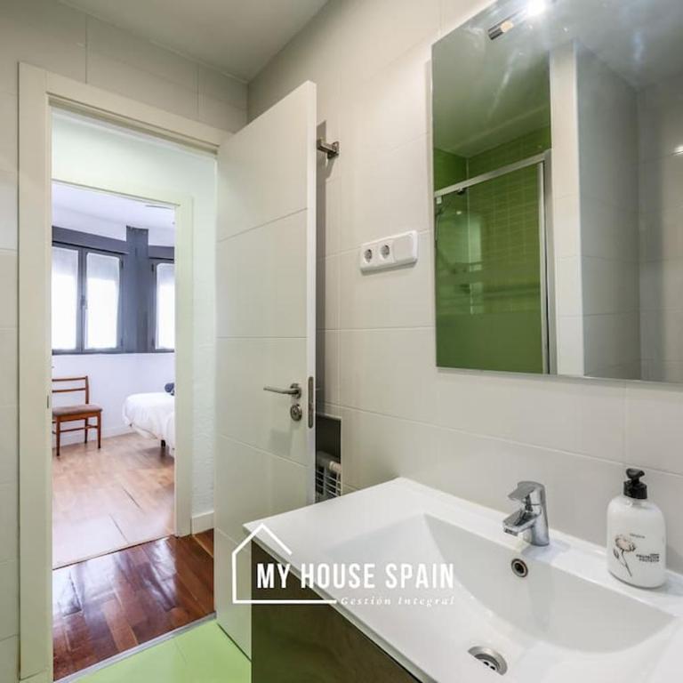MyHouseSpain - Tranquilo piso cerca de Sol - Three-Bedroom Apartment - 3
