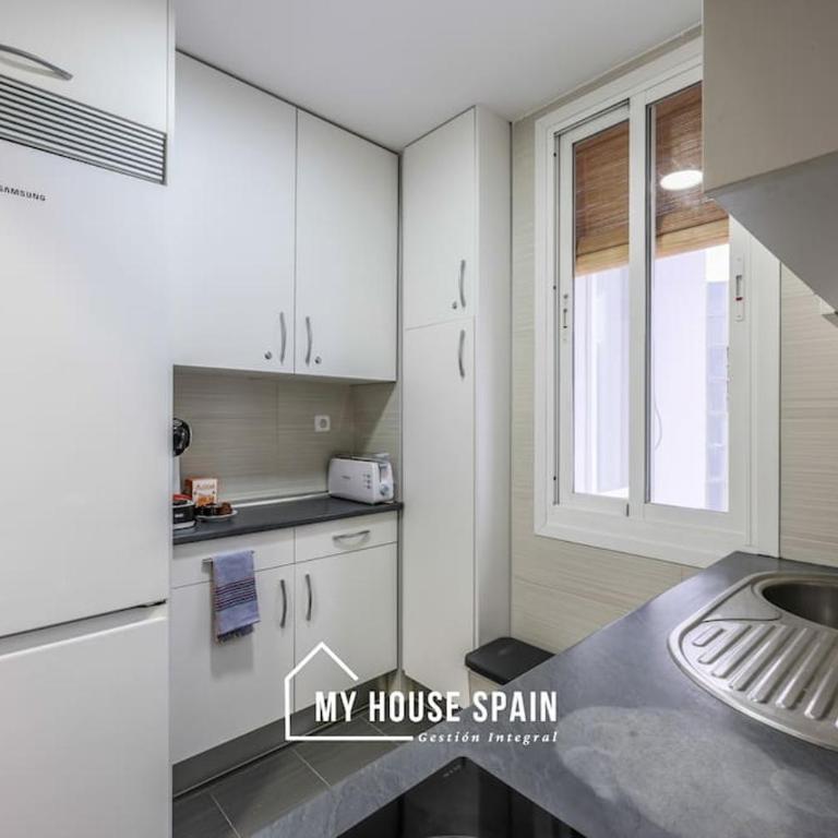 MyHouseSpain - Tranquilo piso cerca de Sol - Three-Bedroom Apartment - 16
