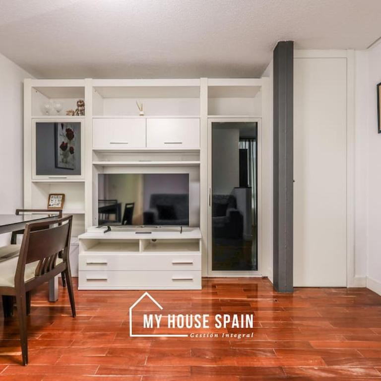 MyHouseSpain - Tranquilo piso cerca de Sol - Three-Bedroom Apartment - 22