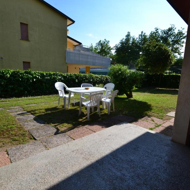 Raffaella - Two-Bedroom Villa - 1