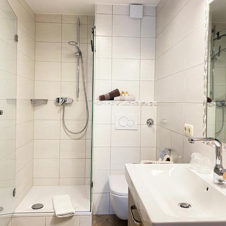 Landhaus Heisenbauer - Apartment mit Balkon - 7