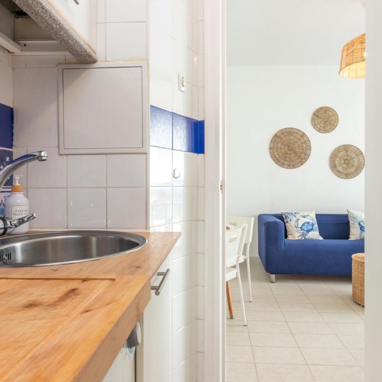 A pie de todo, Luz, Balcón y Playa en Tossa - Apartamento con terraza - 30