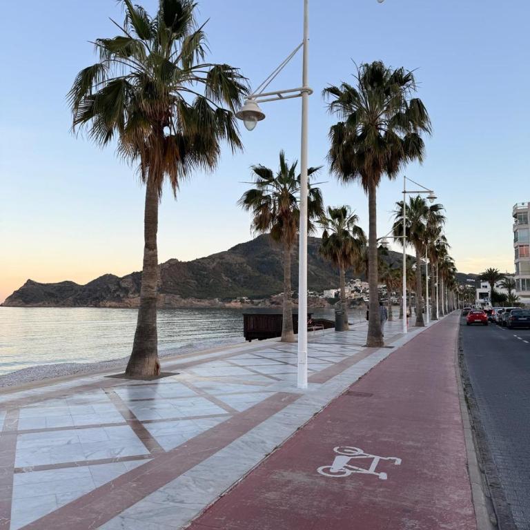 Apartamento en primera linea de la playa - Appartamento con 3 Camere da Letto - 2