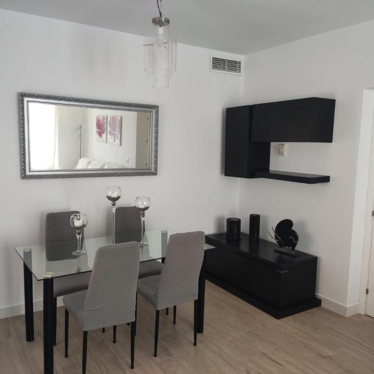 CHICLANA&DISFRUTA - Casa de 4 dormitorios - 11