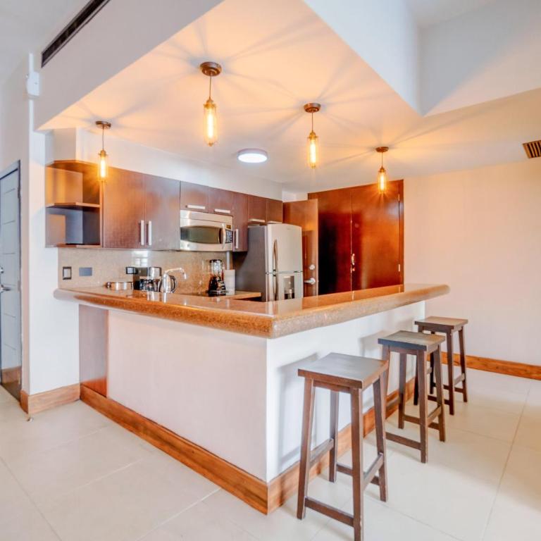 Aldea Thai Tropical Oasis Steps to the Beach - Apartment - 6