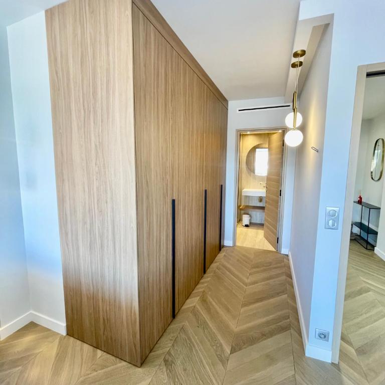 Luxury Romantic Cannes 45 Croisette Two Bedrooms - Apartamento de 2 dormitorios - 16