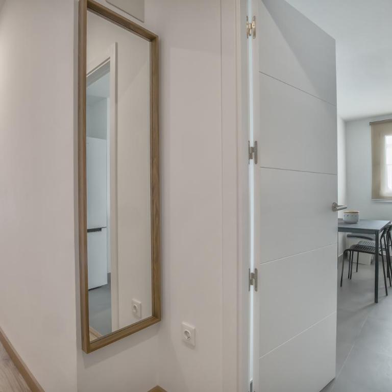 Apartamento Vizconde de Miranda & Parking incluido & Casco histórico - Two-Bedroom Apartment - 30
