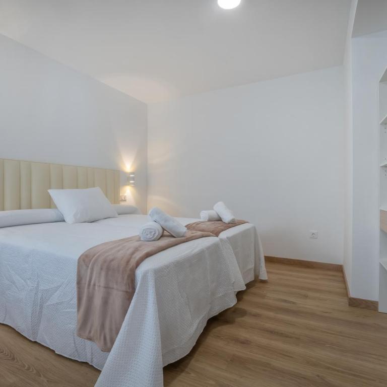 Apartamento Vizconde de Miranda & Parking incluido & Casco histórico - Two-Bedroom Apartment - 12