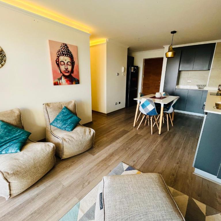 Exclusivo Departamento Equipado Estacionamiento Privado 2D-2B con Excelente ubicación en Los Ángeles - Two-Bedroom Apartment - 5