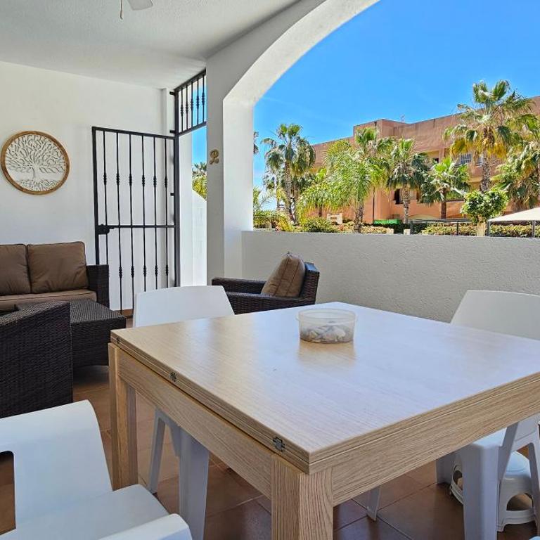 Apartamentos Paraíso Vera Playa, Fatu Hiva, Bajo A con piscina privada en jardín privado, PRIMERA LINEA de PLAYA, WIFI - Apartamento - Planta baja - 13