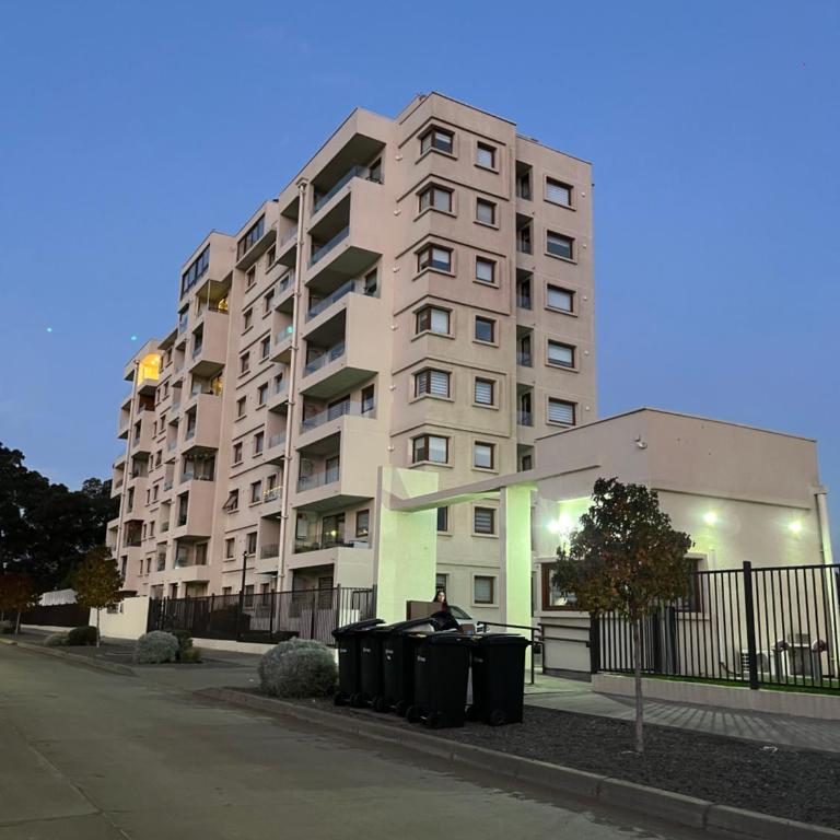 Exclusivo Departamento Equipado Estacionamiento Privado 2D-2B con Excelente ubicación en Los Ángeles - Apartamento de 2 dormitorios - 41