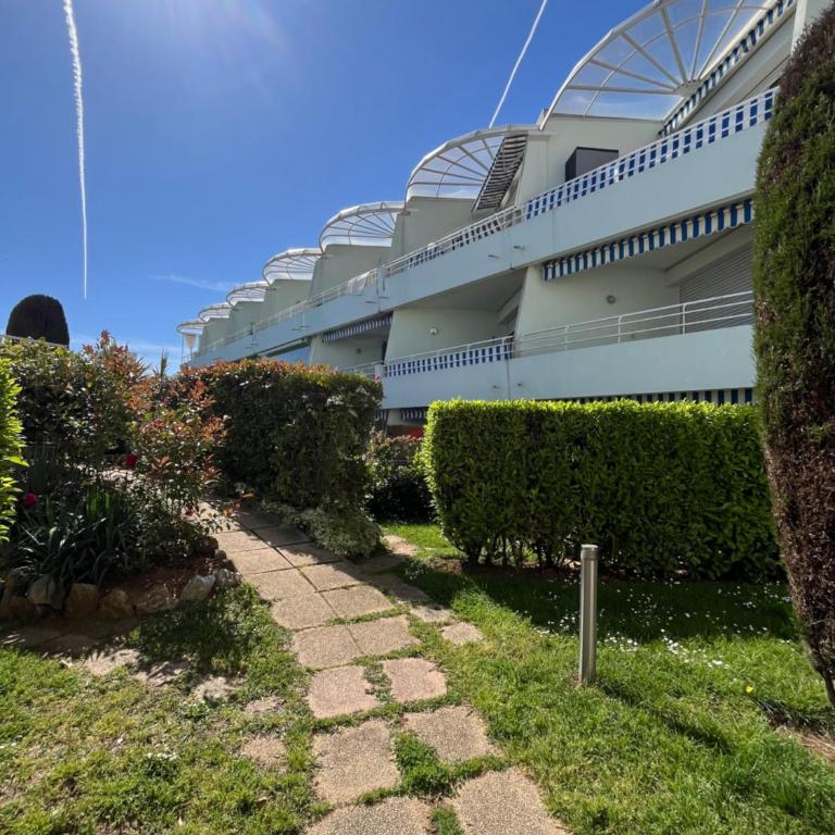 A deux pas de la plage - Entre Nice/Cannes - Appartement 1 Chambre - 9