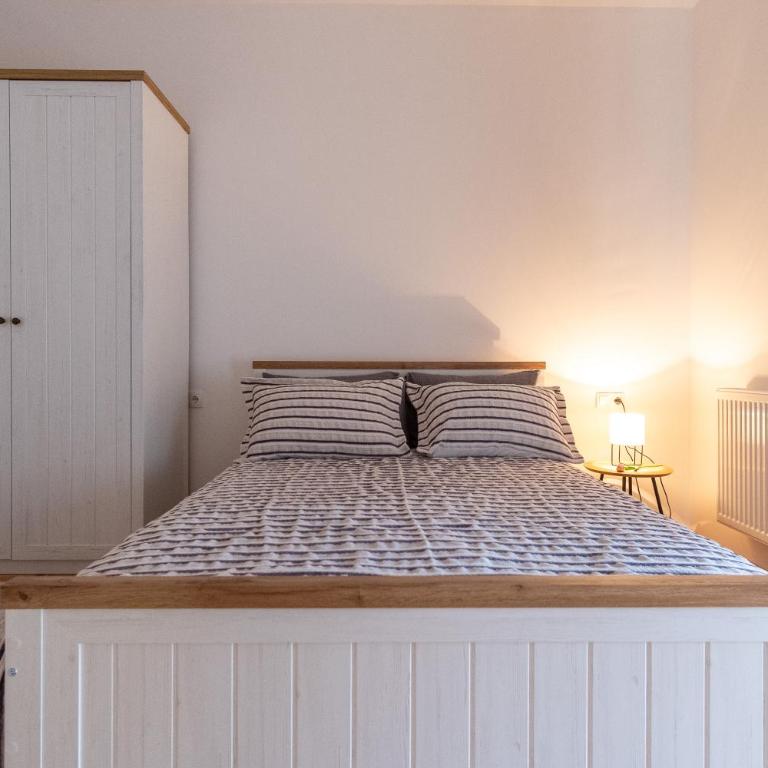 Two-Bedroom Central Oasis - Apartman sa 2 Spavaće Sobe i Balkonom - 18