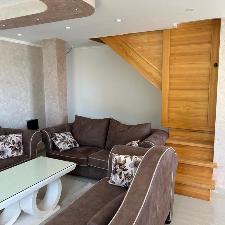Apartmani Planinska Idila - Three-Bedroom Apartment - High Floor - 15