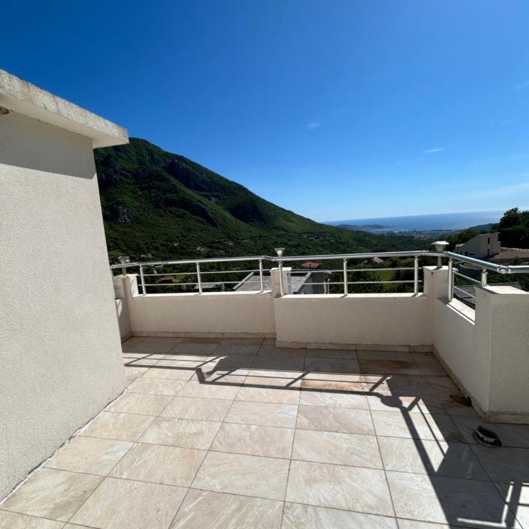 Apartmani Planinska Idila - Three-Bedroom Apartment - High Floor - 29