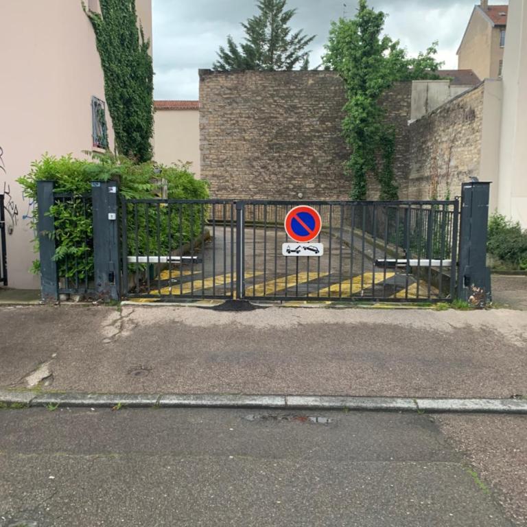 Atelier Cosy - Parking privé gratuit - Appartement 1 Chambre - 16