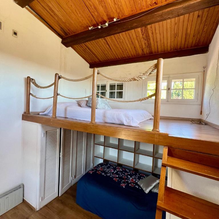 Olive tree garden villa with heated swimming pool and jacuzzi - Villa - 11