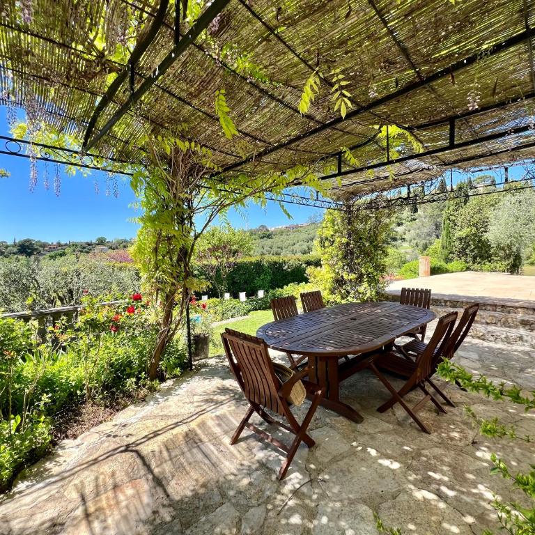 Olive tree garden villa with heated swimming pool and jacuzzi - Villa - 30