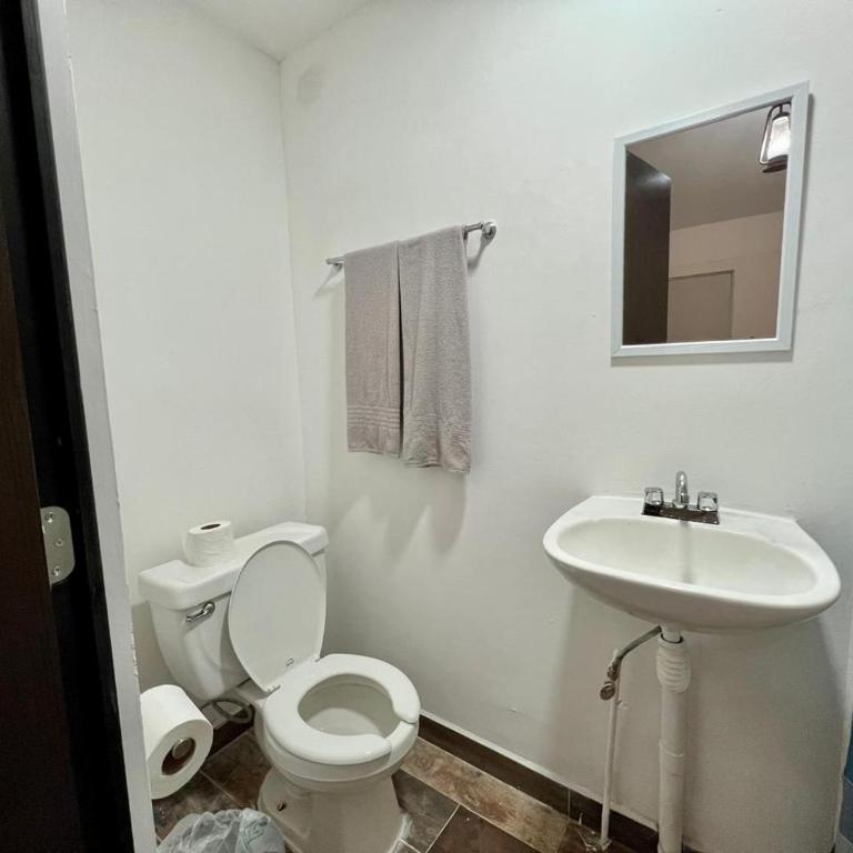 Isla Venados Habitaciones Vacacionales - Habitación Doble con baño privado - 6