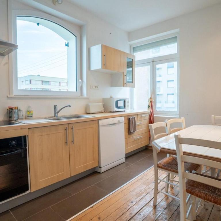 Appartement à deux pas de la plage pour 6 pers - Appartement - 4