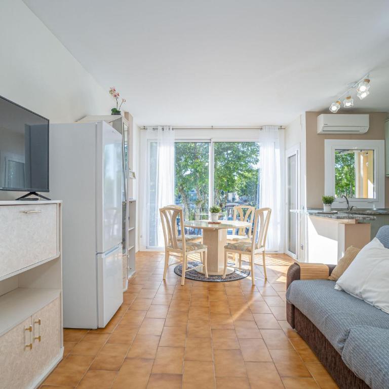 Apartamento acogedor con piscina, internet y aire acondicionado en Empuriabrava - HISP-288-41 - Apartamento - 7