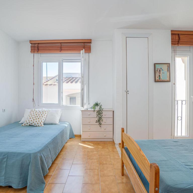 Apartamento con Terraza Grande y Piscina Cerca de la Playa - HISP-288-55 - Apartamento - 21