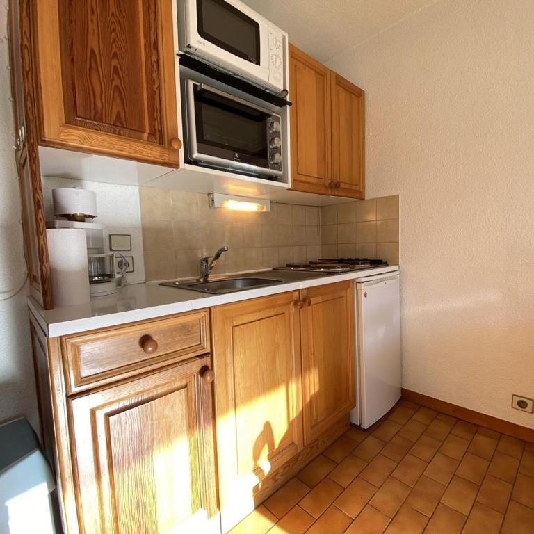 Studio Cabine près des pistes avec parking privé à Praz-Sur-Arly - Appartement 1 Chambre - 6