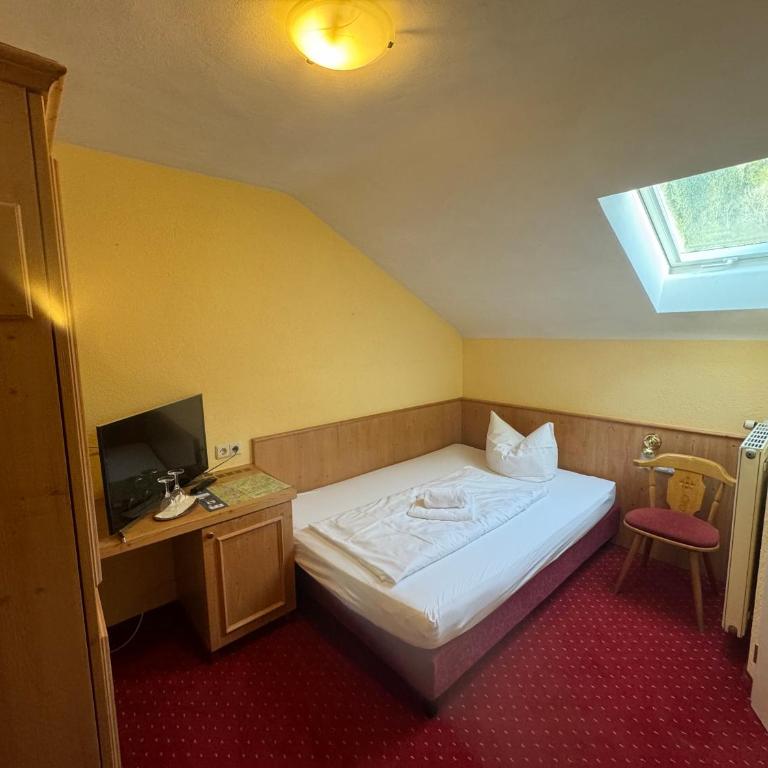 Landhotel Alte Post - Einzelzimmer - 1