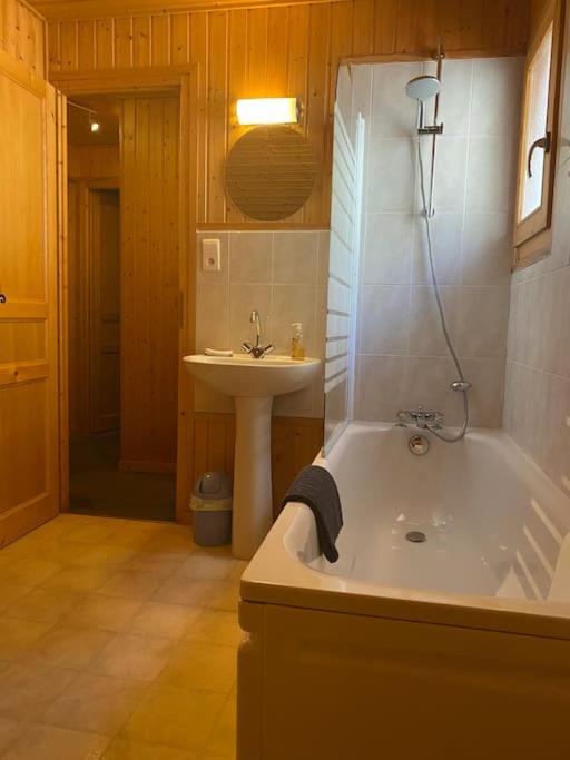 5-bedroom Chalet with Sauna and stunning views - Chalet - 17