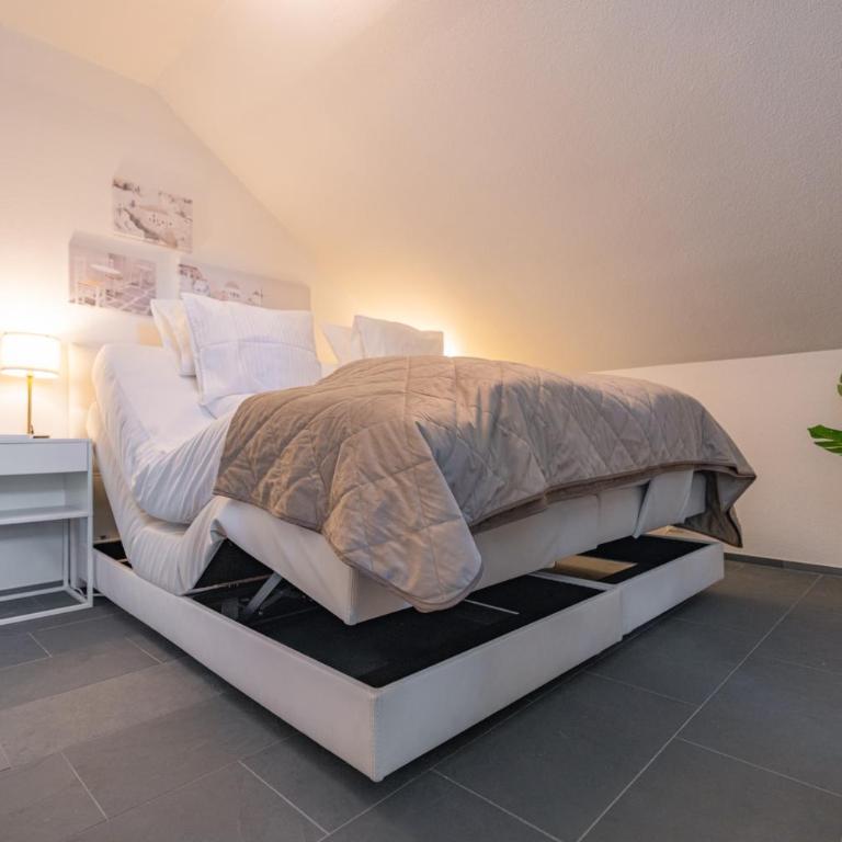 VISIMO Apartments Flims with private Sauna - Deluxe Apartment mit 2 Schlafzimmern - 29