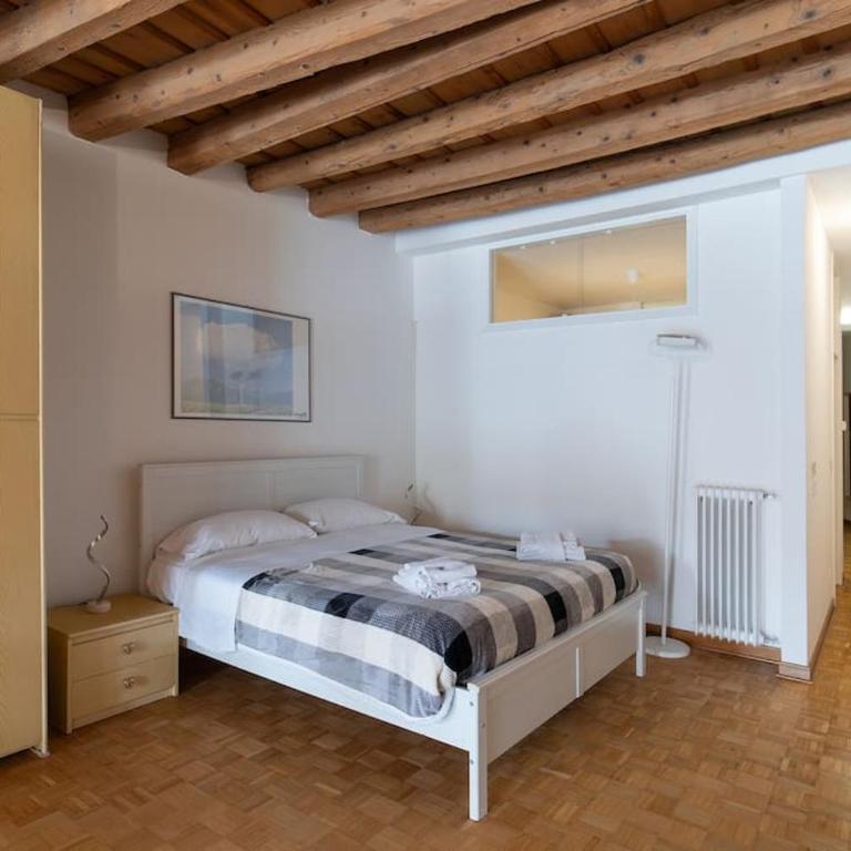 enJoy Home - Appartamento Orologio, Piazza dei Signori - Appartamento con 1 Camera da Letto - 30