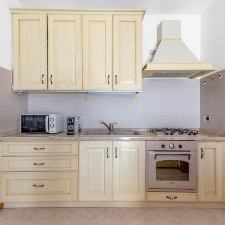 Sunflower House with Pool and Solarium Area - Appartamento con Vista Piscina - 18