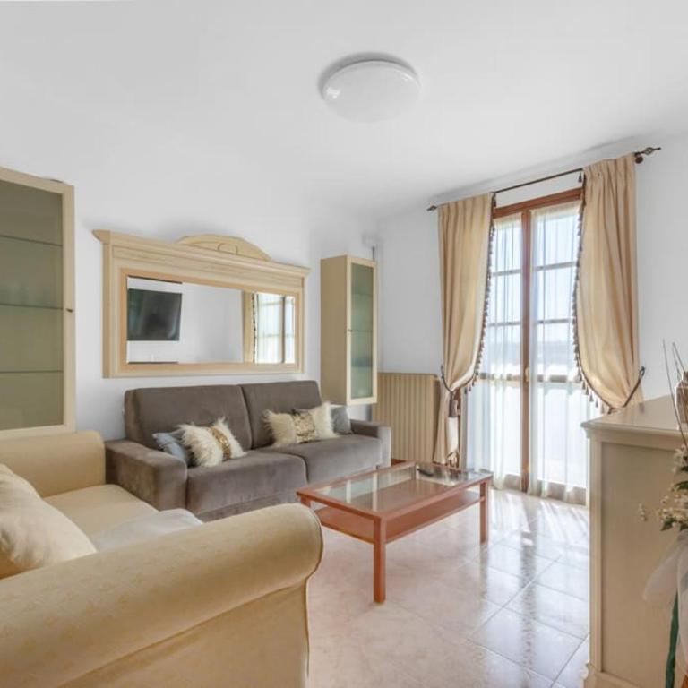 Sunflower House with Pool and Solarium Area - Appartamento con Vista Piscina - 13