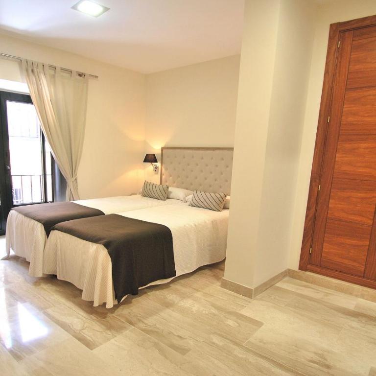 Apartamentos Living Sevilla Centro Maestranza - Apartamento Deluxe de 2 dormitorios - 2
