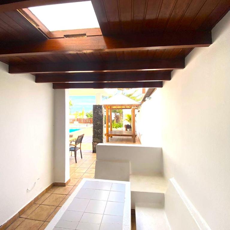 Villa Roferos 32 - Three-Bedroom Villa - 8