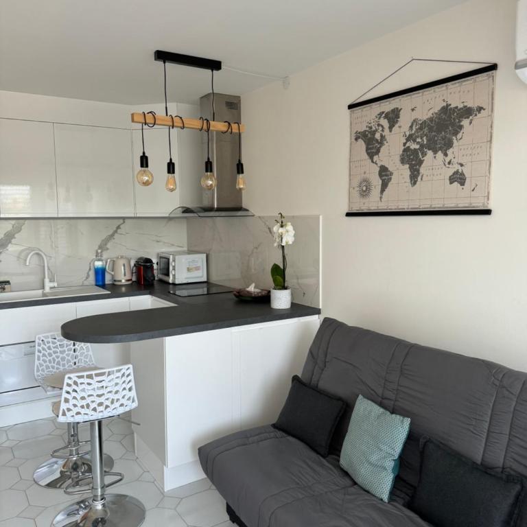 Studio Antibes Port Vauban. - Appartamento Monolocale con Vista Mare - 1