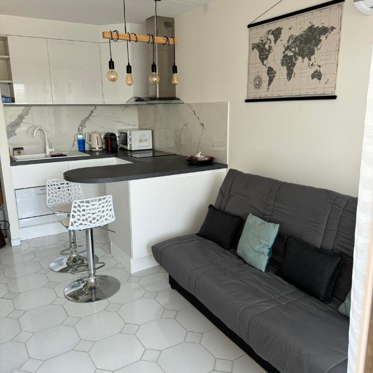 Studio Antibes Port Vauban. - Appartamento Monolocale con Vista Mare - 2