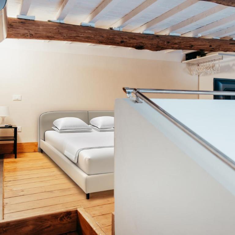 Alquadratorooms - Appartamento Loft con 2 Camere da Letto - 37