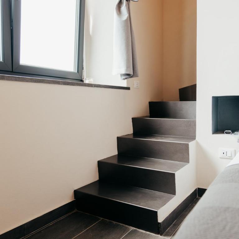 Alquadratorooms - Appartamento Loft con 2 Camere da Letto - 35
