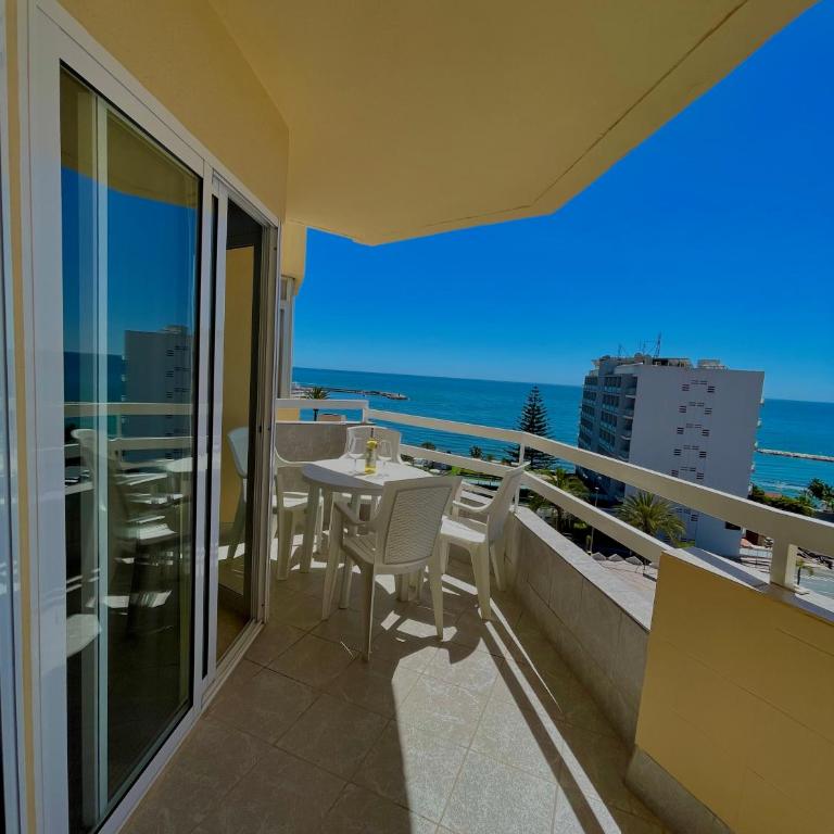 Vistas al mar y al puerto deportivo - Apartamento con vistas al mar - 20