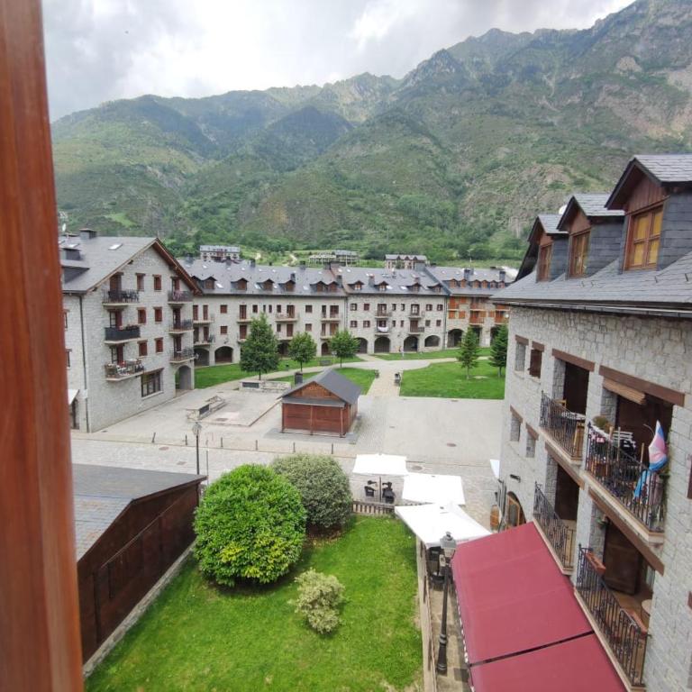 Inmocyma Soldorau-Benasque - Apartamento de 2 dormitorios - 2