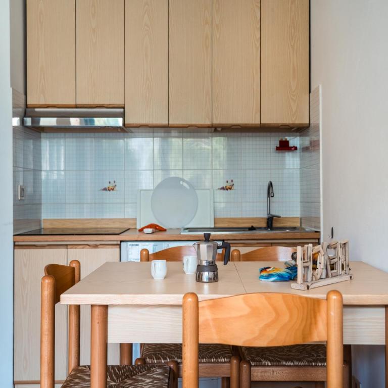 Cozy apartment with sunny terrace in Bibione - Apartment - 7