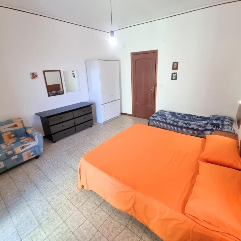 ROSSO - PROPPRO SRL - MILAZZO ISOLE EOLIEe - Appartamento con 2 Camere da Letto, Balcone e Vista mare - 5